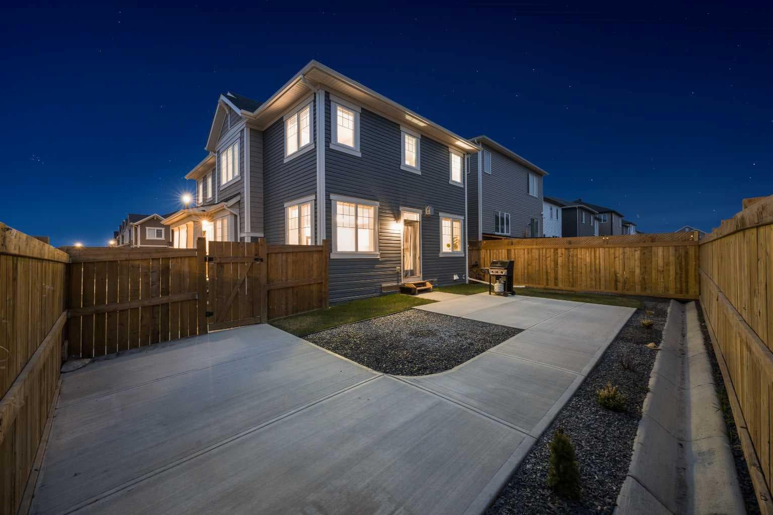 567 Osborne Drive SW
