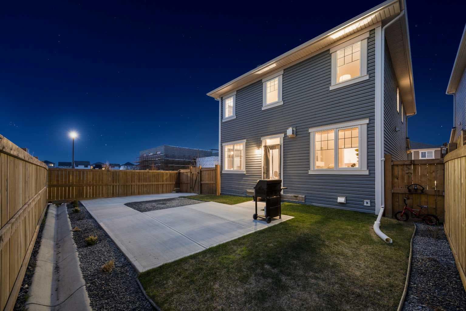 567 Osborne Drive SW