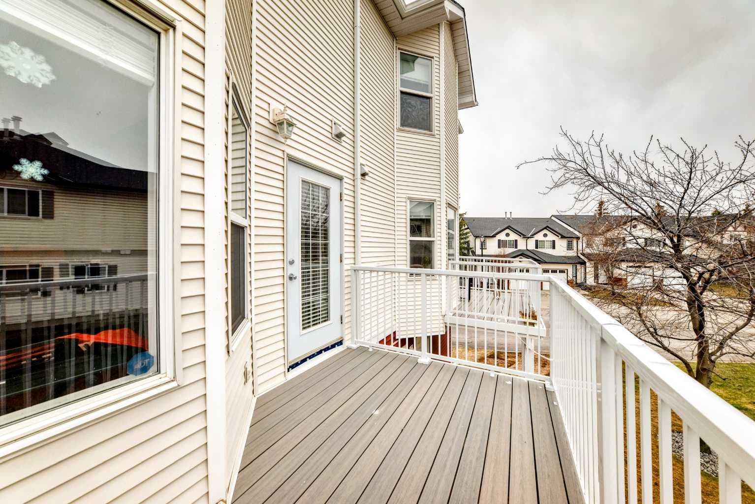 112 Country Village Cape NE
