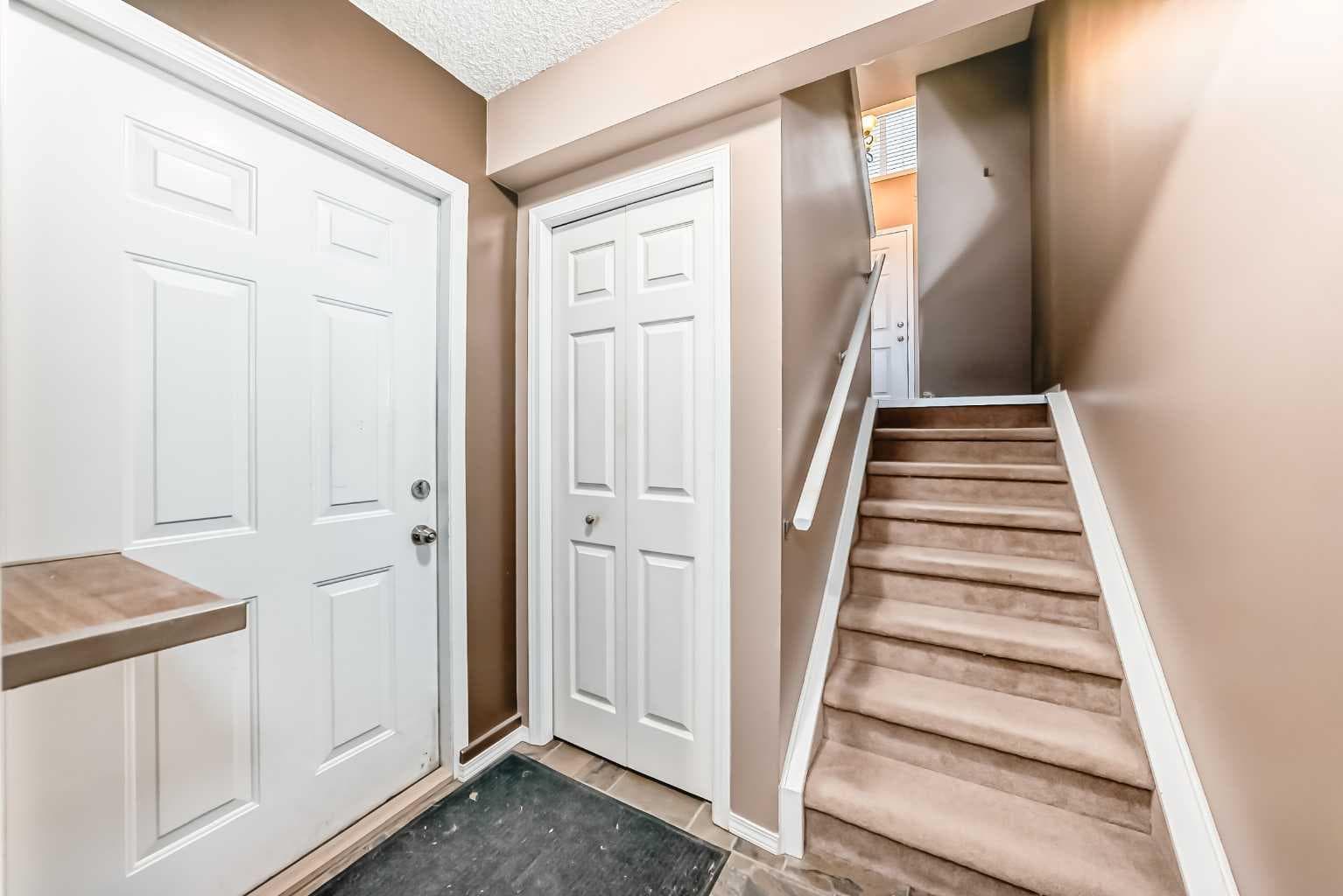112 Country Village Cape NE