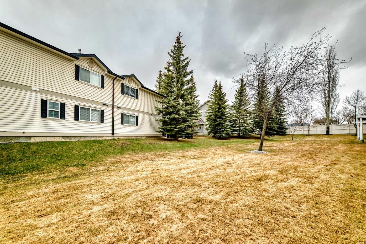 112 Country Village Cape NE