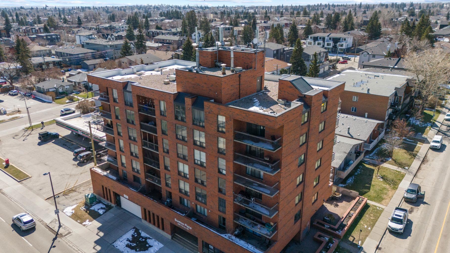 203, 2909 17 Avenue SW