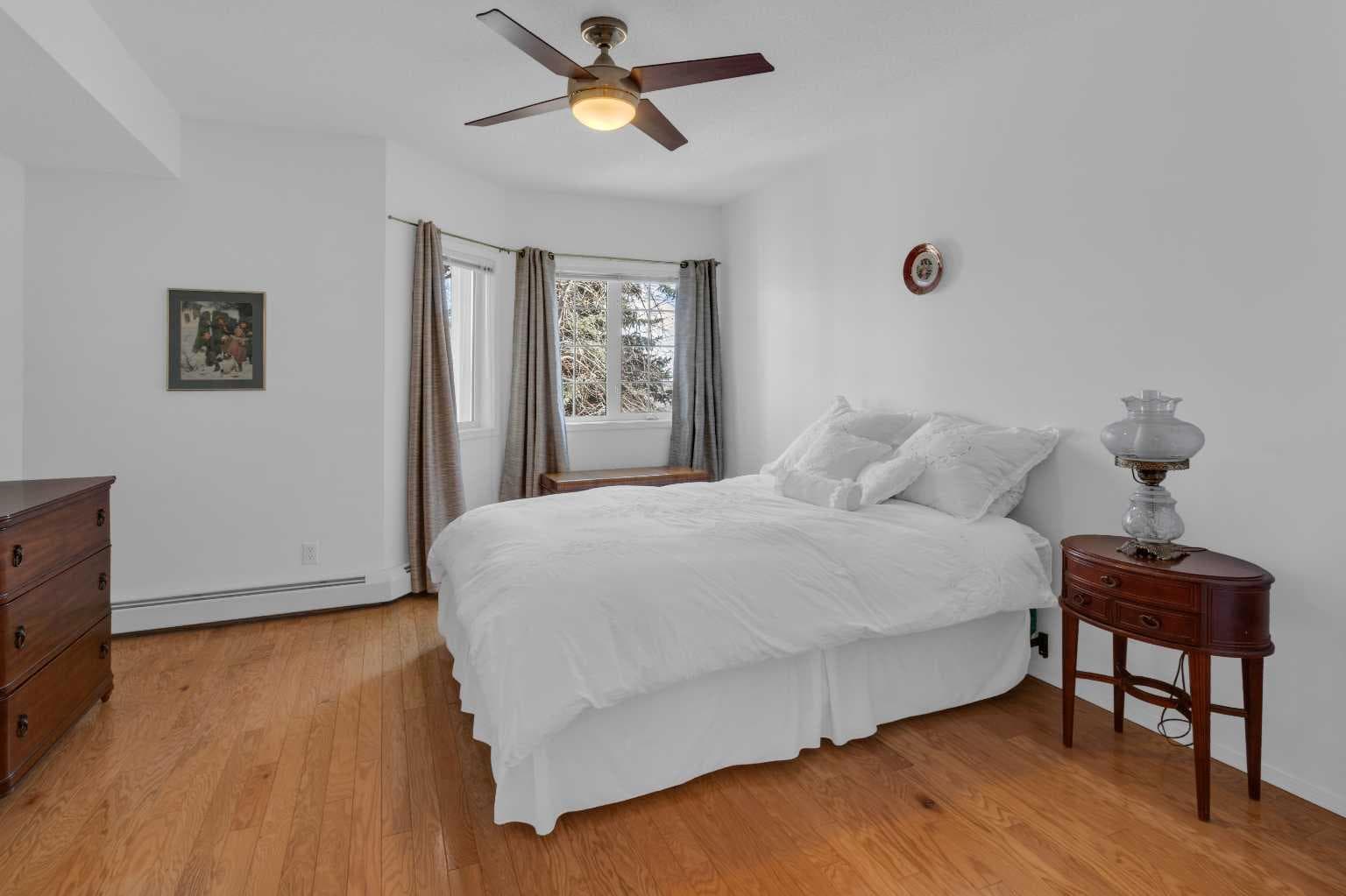 3115, 3115 Sienna Park Green SW