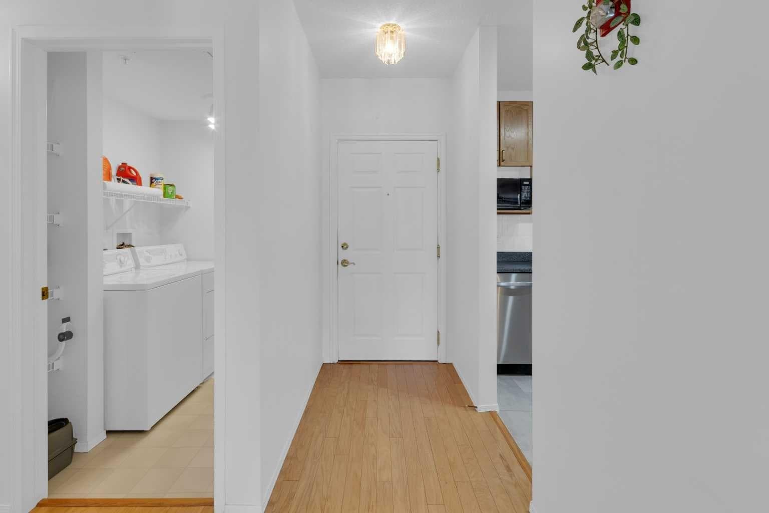 3115, 3115 Sienna Park Green SW