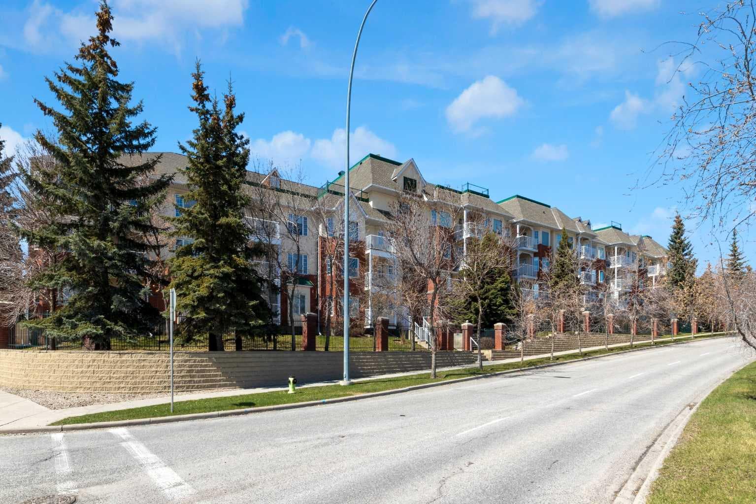 3115, 3115 Sienna Park Green SW