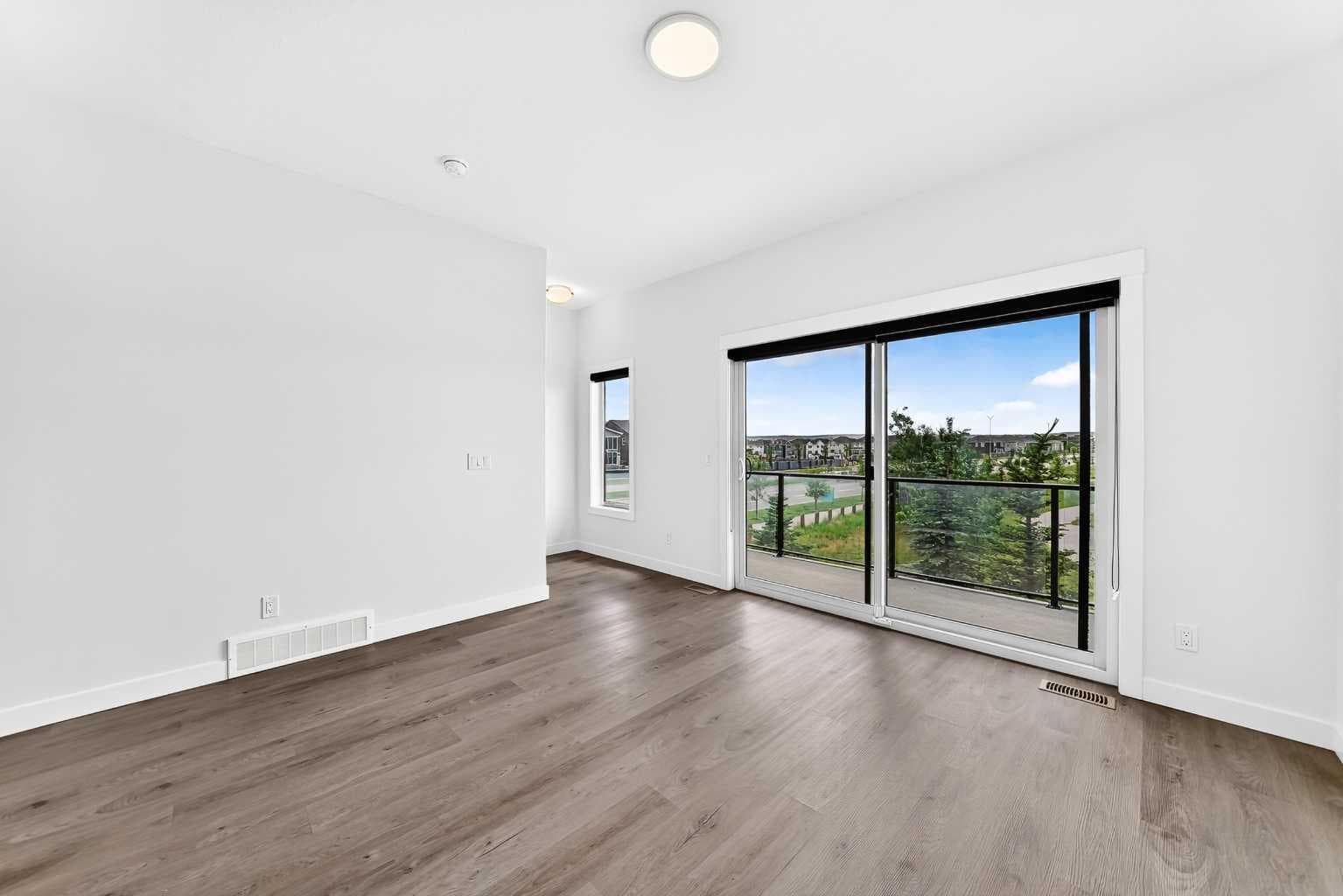 3101, 55 Lucas Way NW