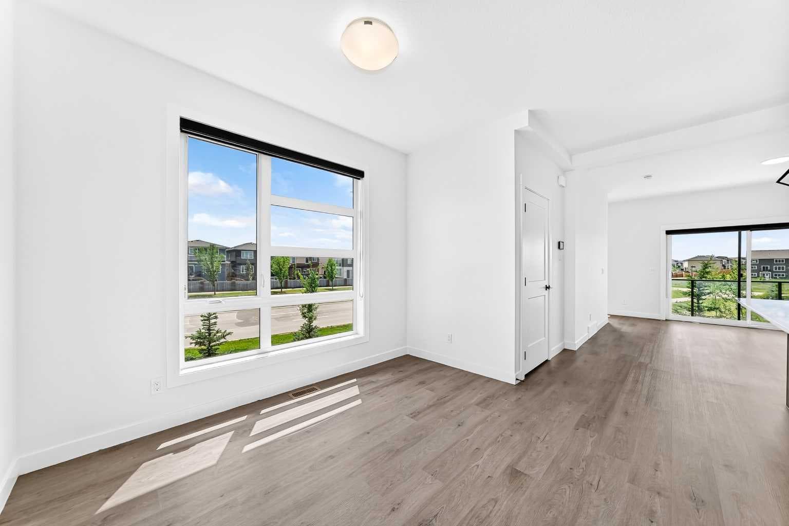 3101, 55 Lucas Way NW