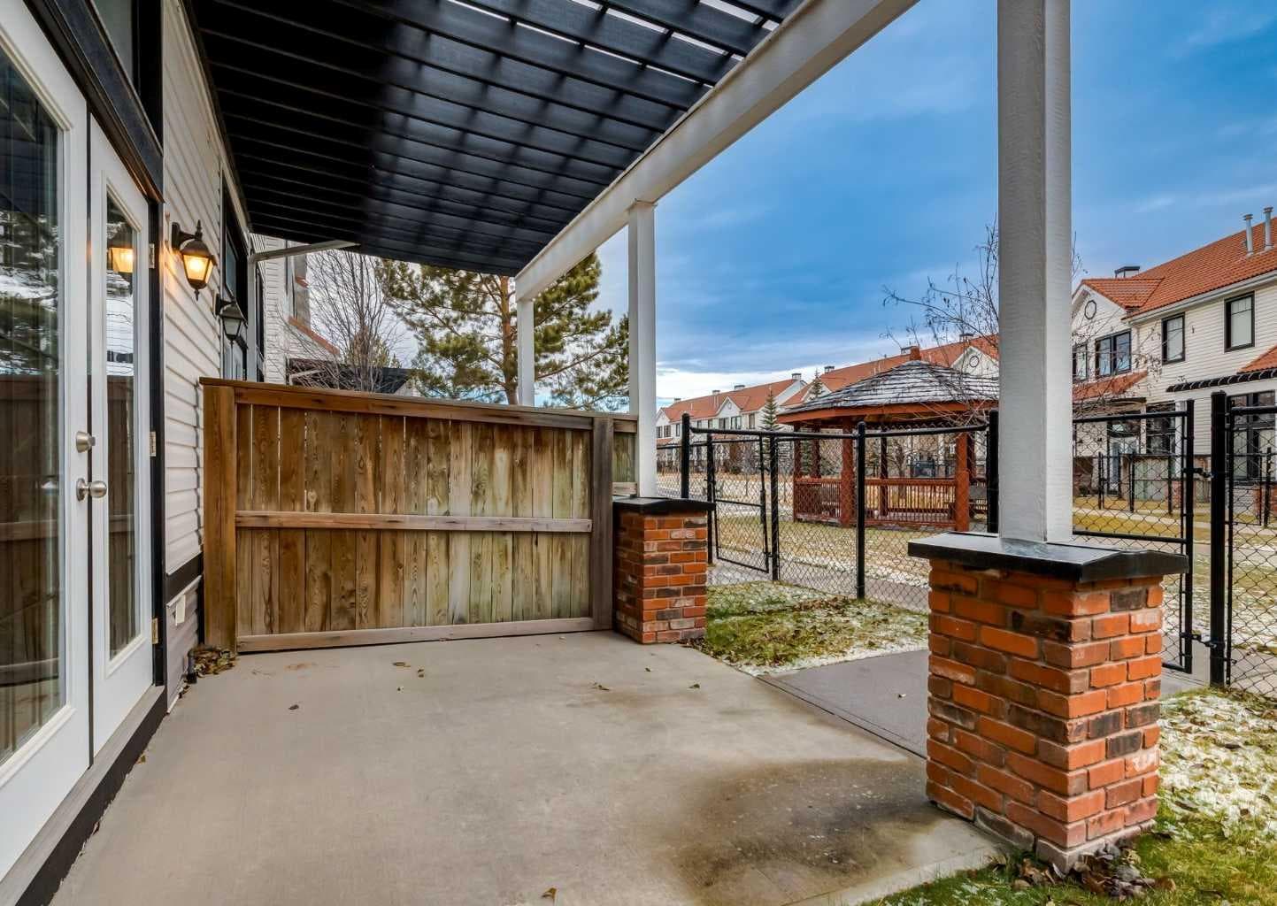 12 Royal Oak Lane NW