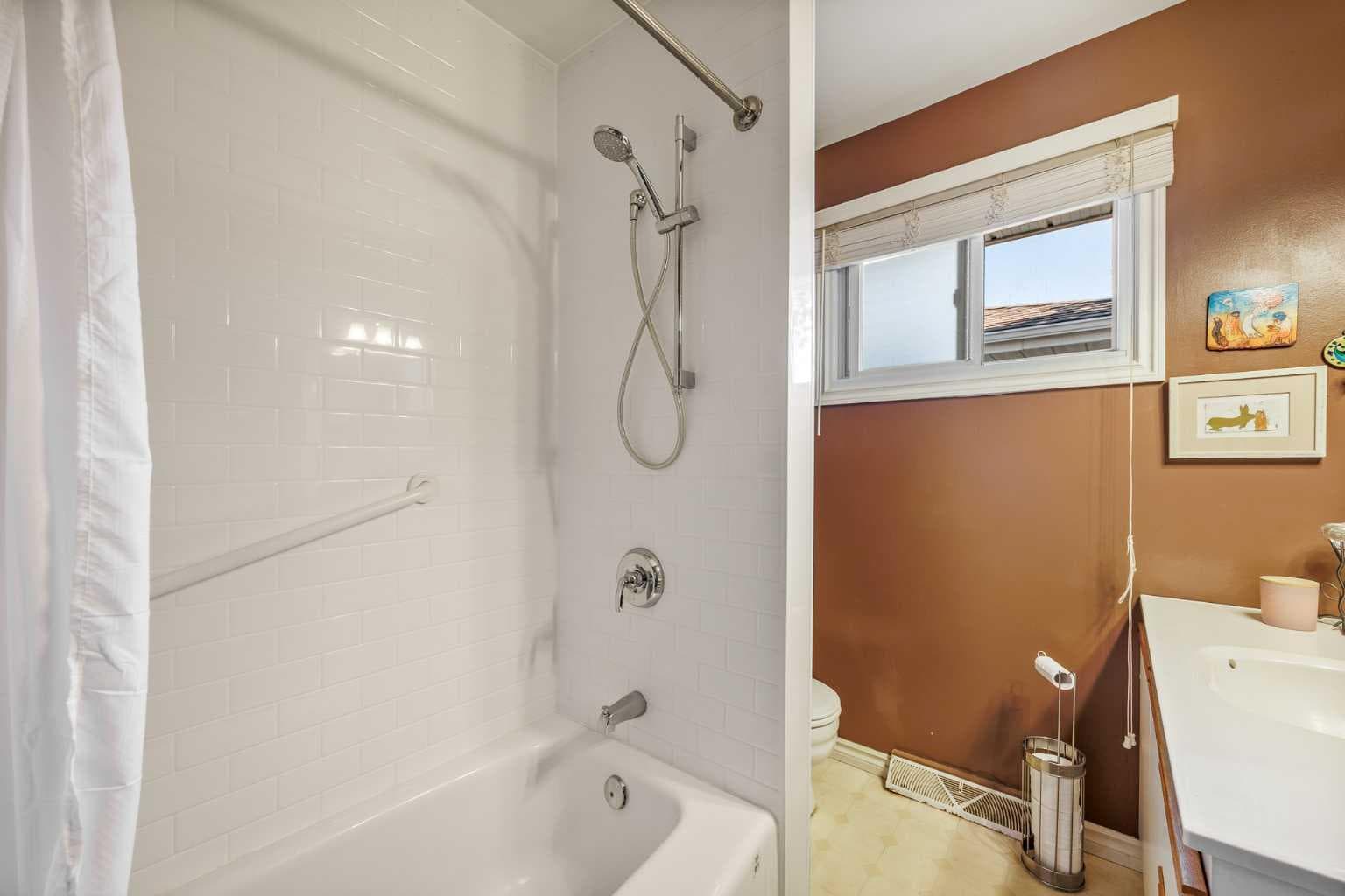5 Fraser Road SE