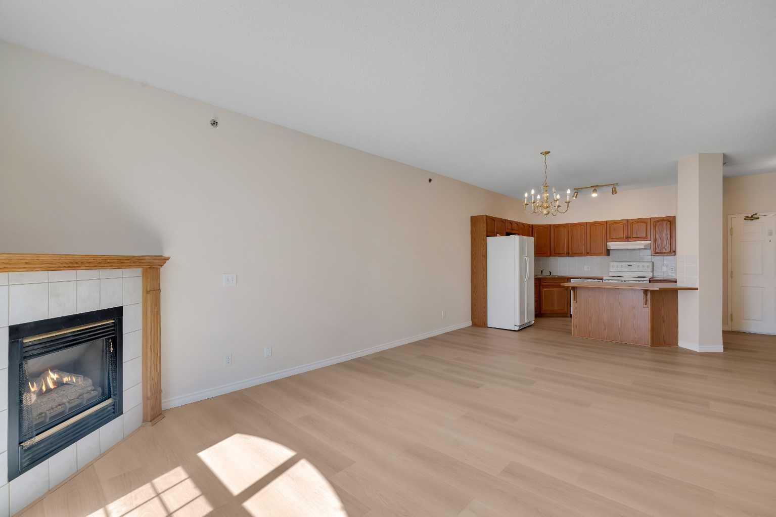 203, 4835 Dalhousie Drive NW