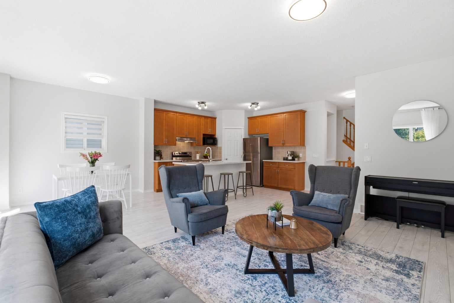 124 Kincora Glen Road NW