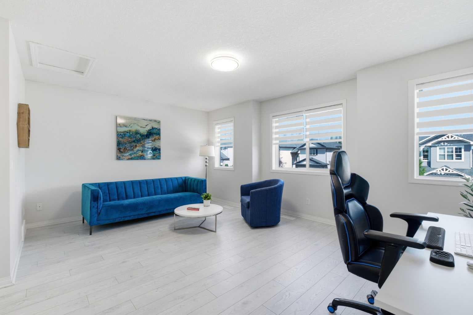 124 Kincora Glen Road NW