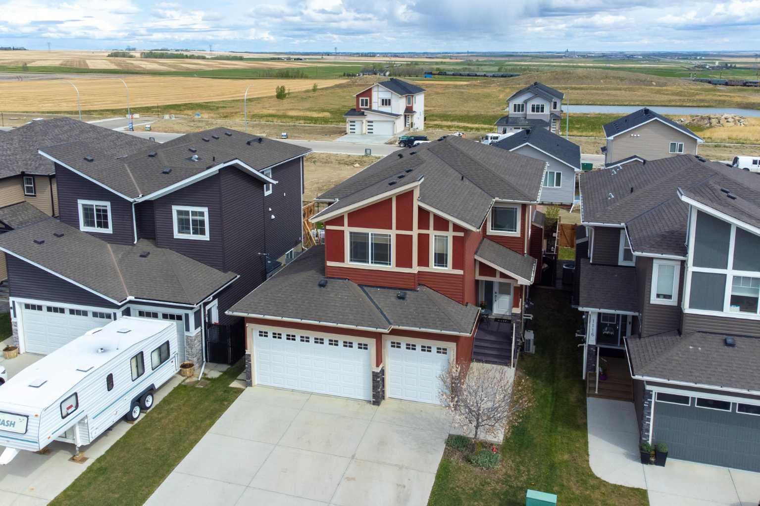 1112 Iron Landing Way 
