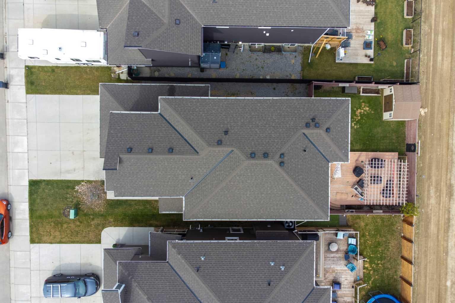 1112 Iron Landing Way 