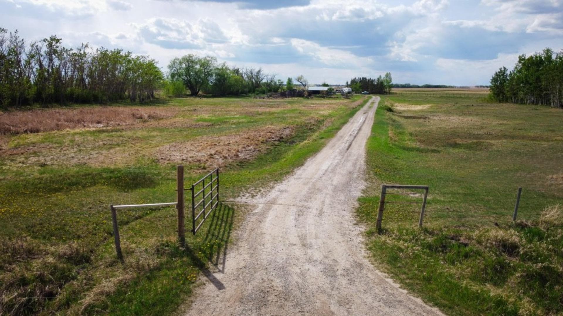 240141 Range Road 274  