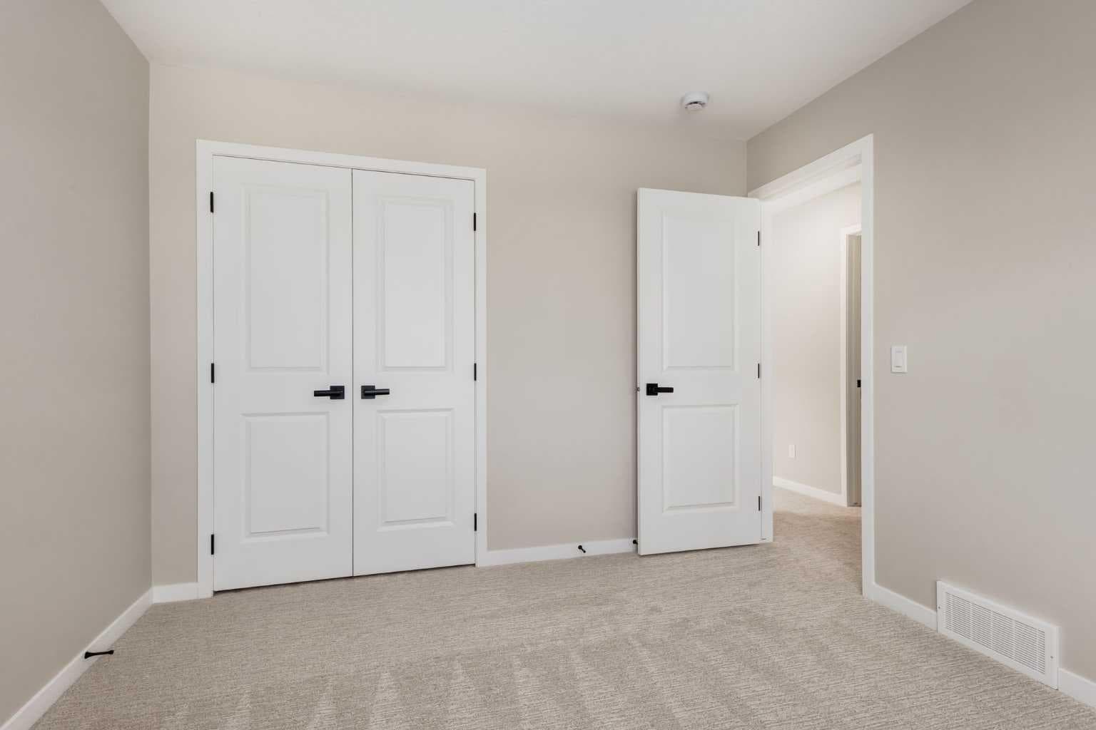 26 Alpine Gardens SW