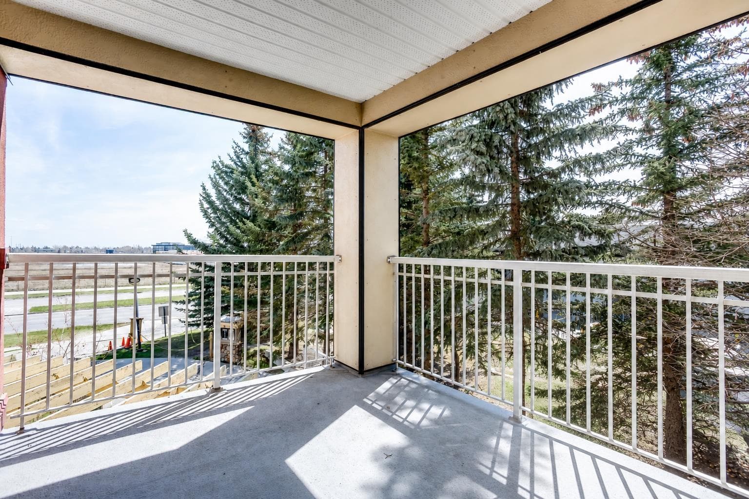 216, 5115 Richard Road SW