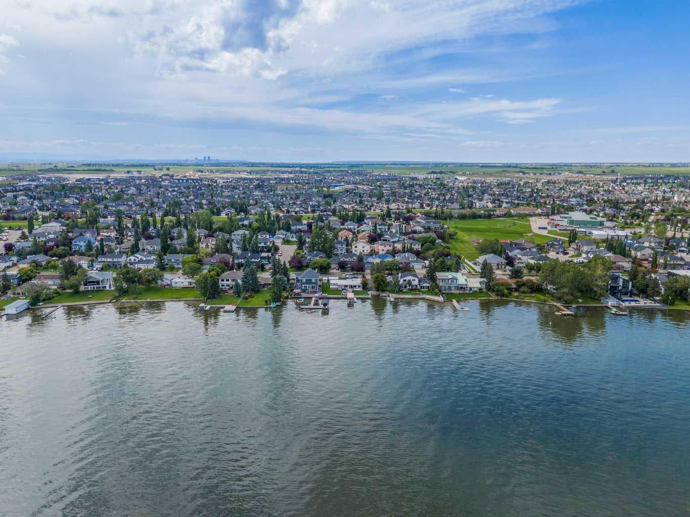 828 West Chestermere  