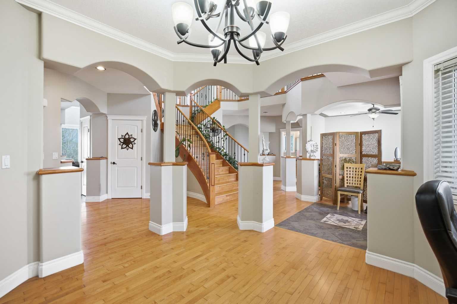 280135 Township Road 242  SE