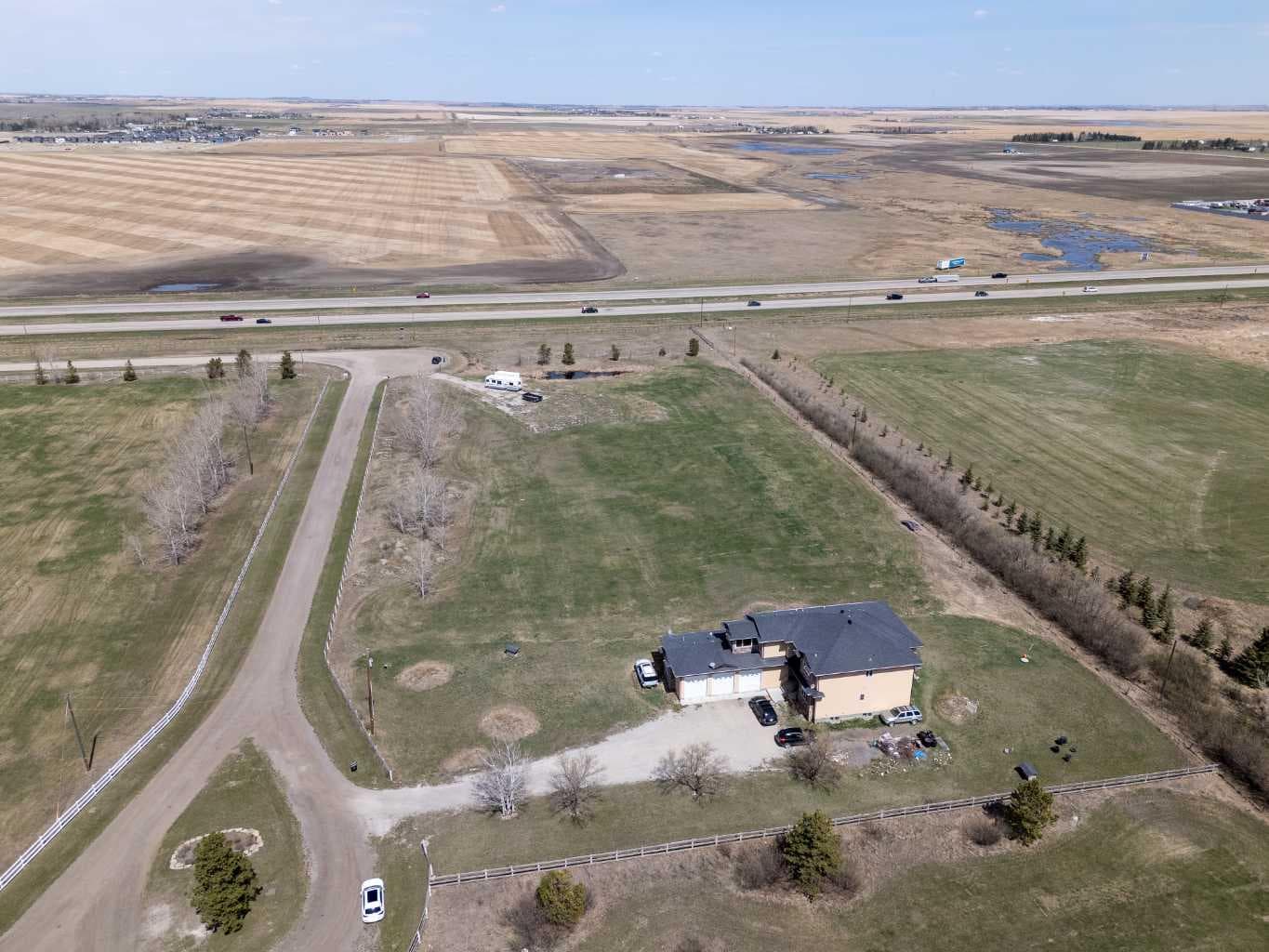 280135 Township Road 242  SE