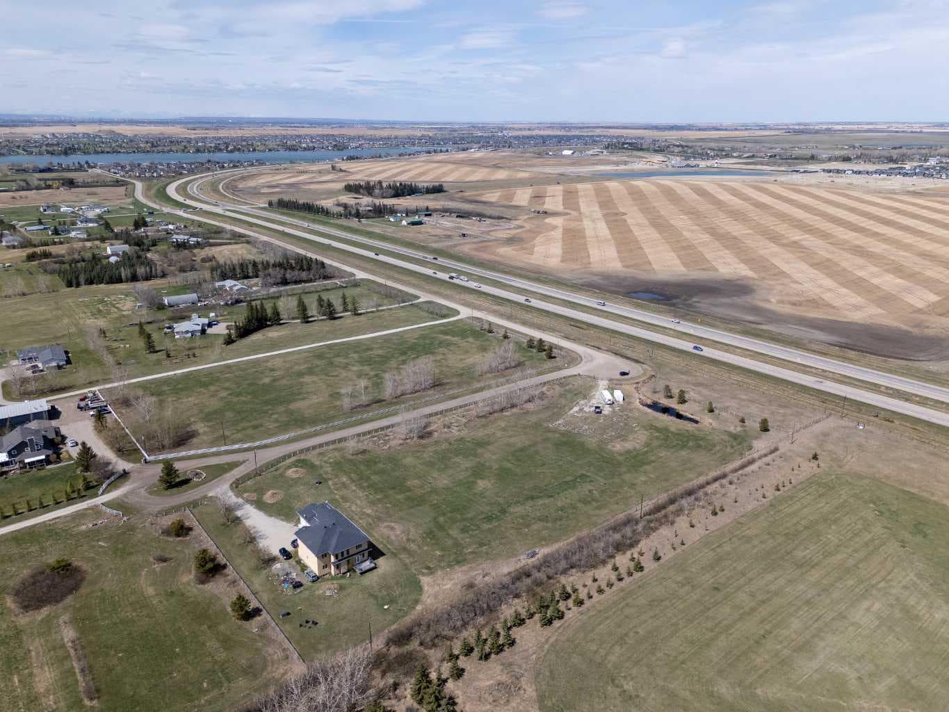 280135 Township Road 242  SE