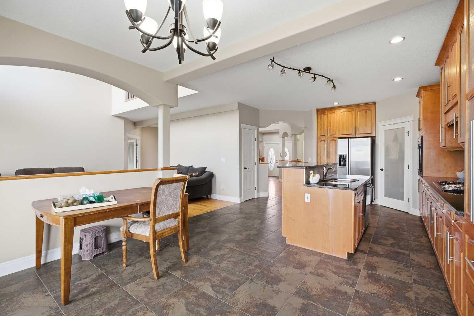 280135 Township Road 242  SE