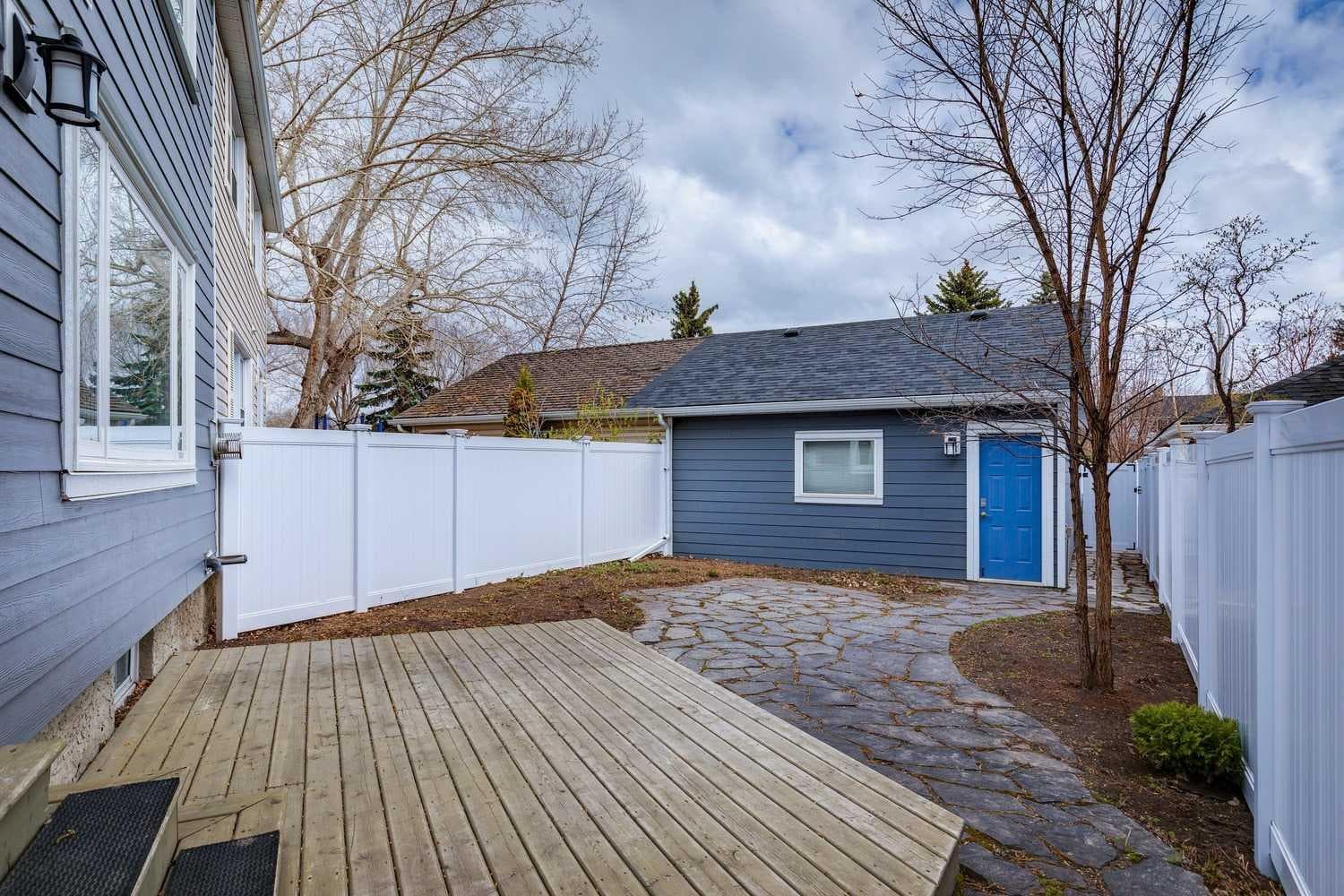 4412 Amiens Road SW