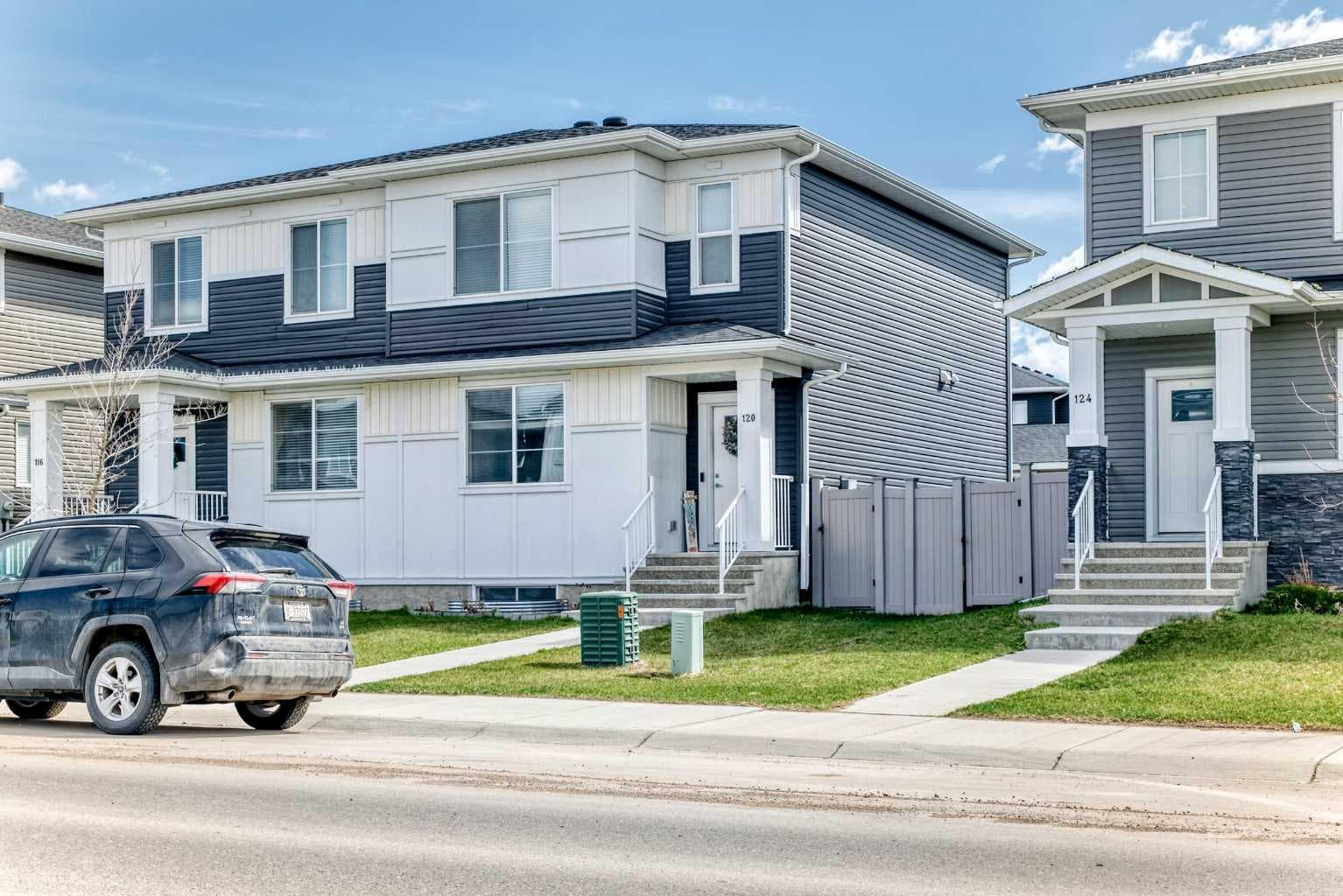 120 CHELSEA Drive 