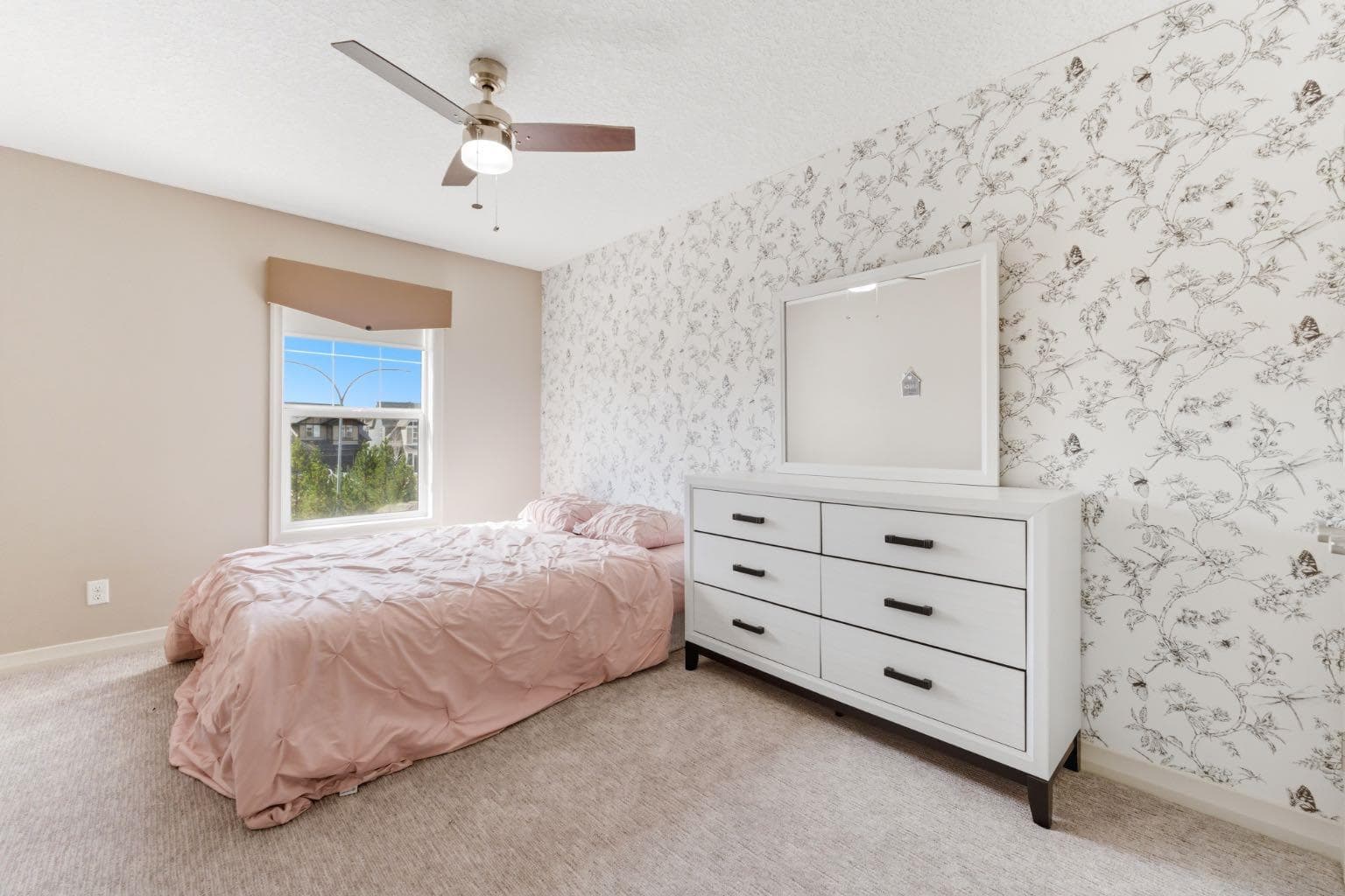 99 Marquis Cove SE
