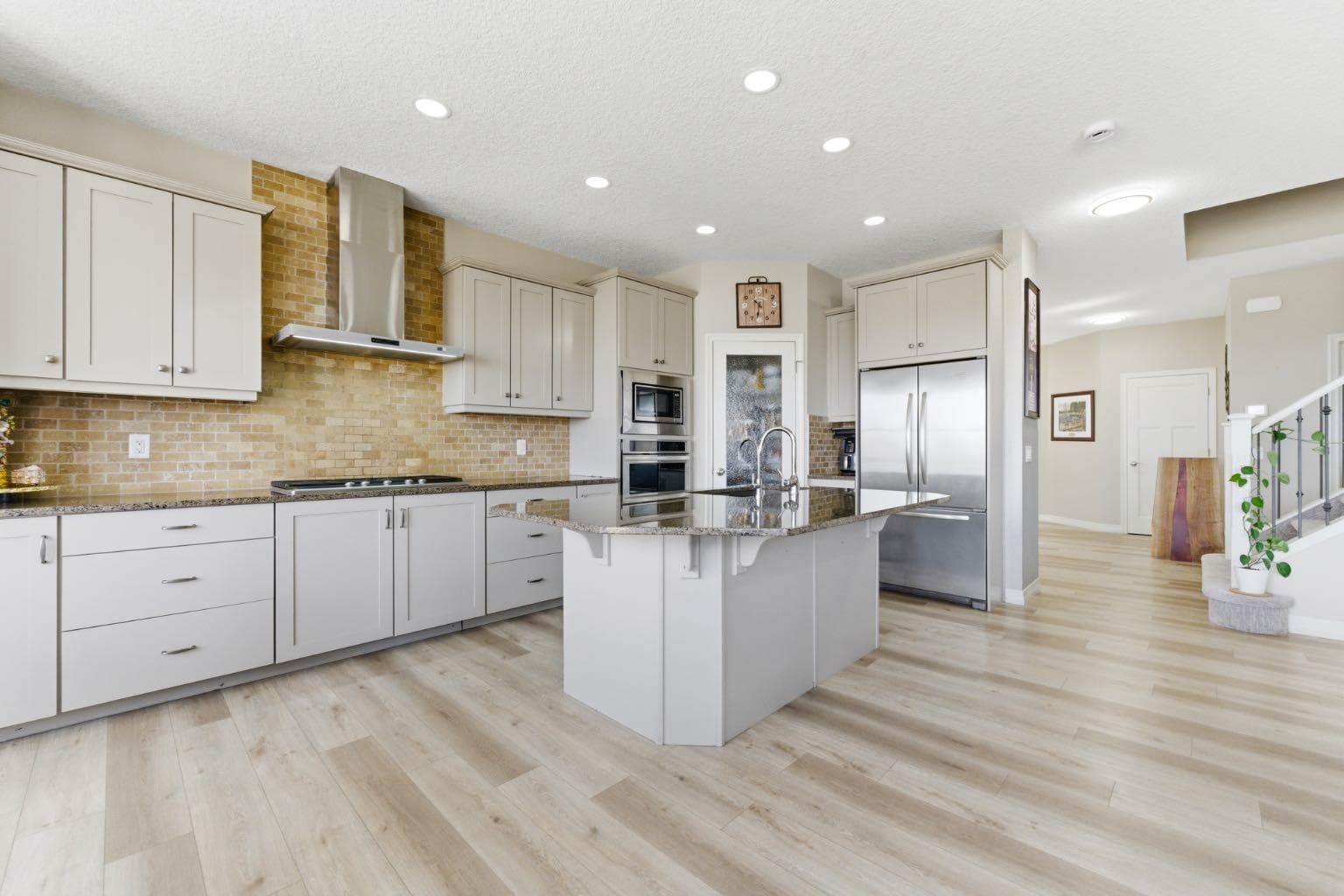 99 Marquis Cove SE