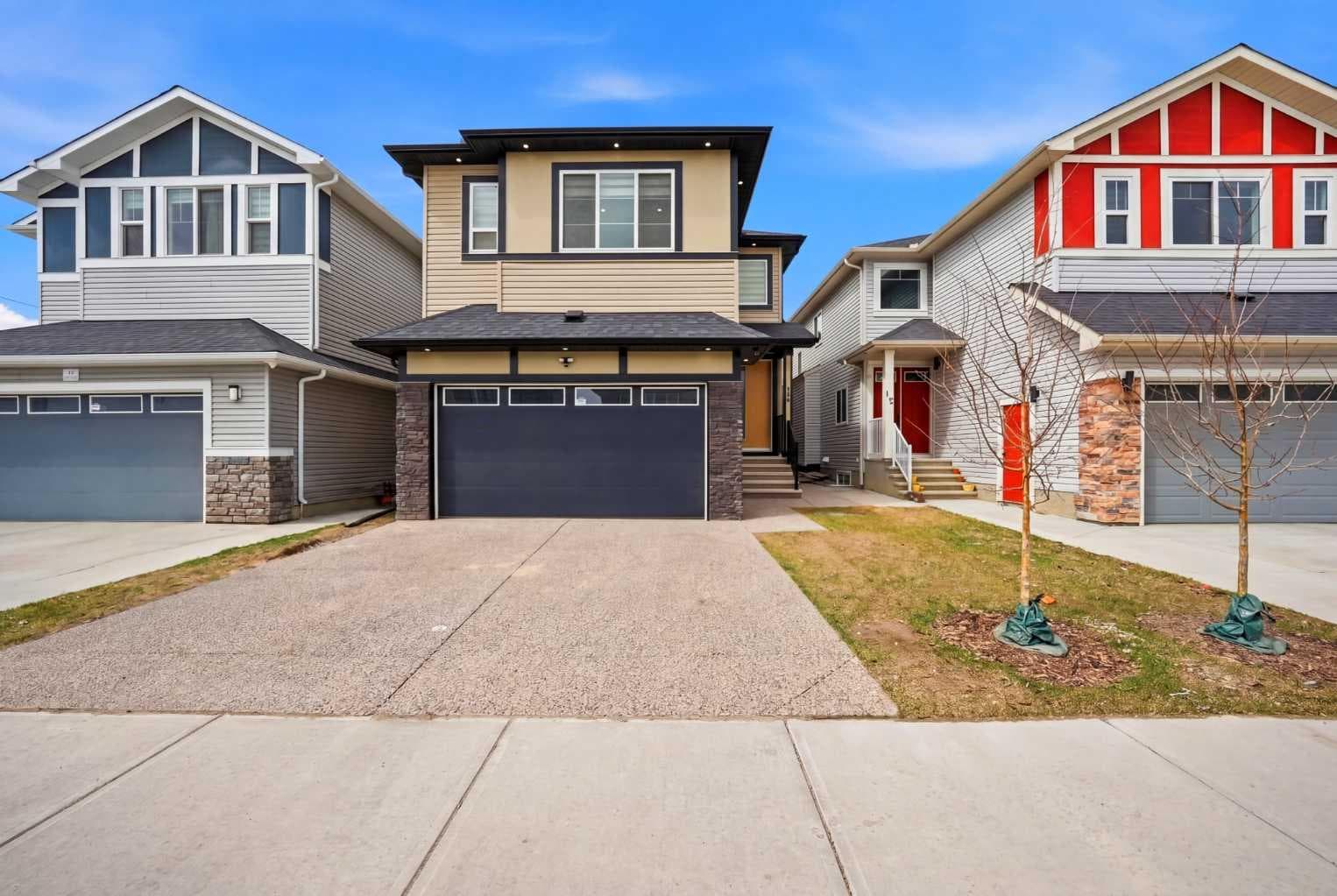 15 Saddlecrest Link NE