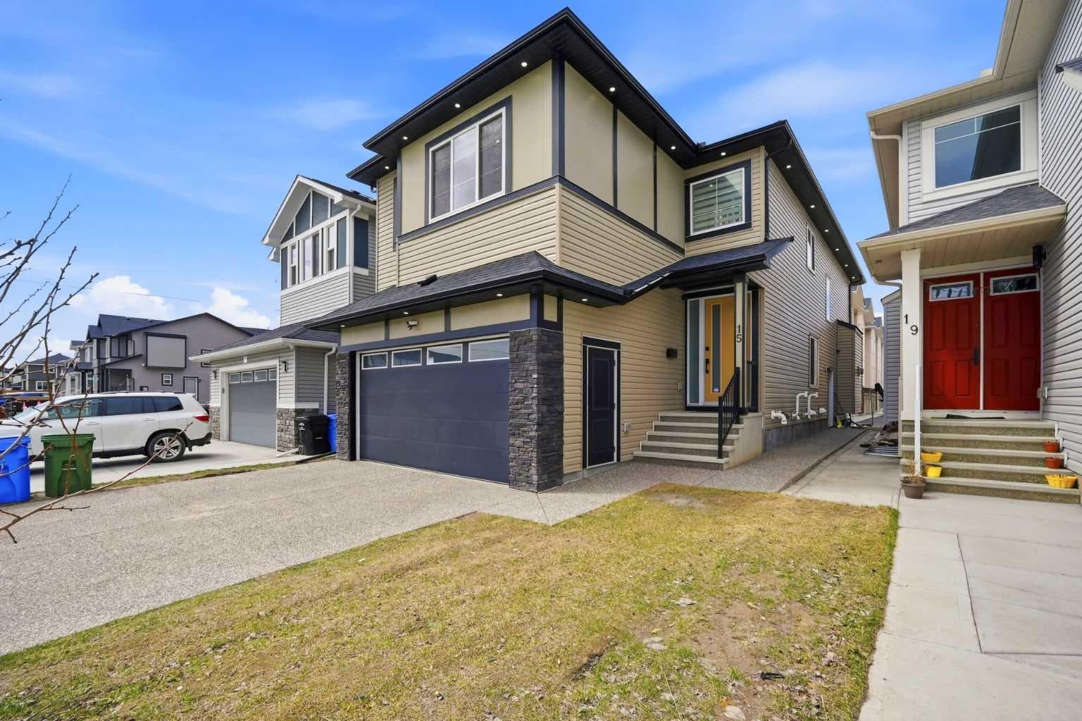15 Saddlecrest Link NE