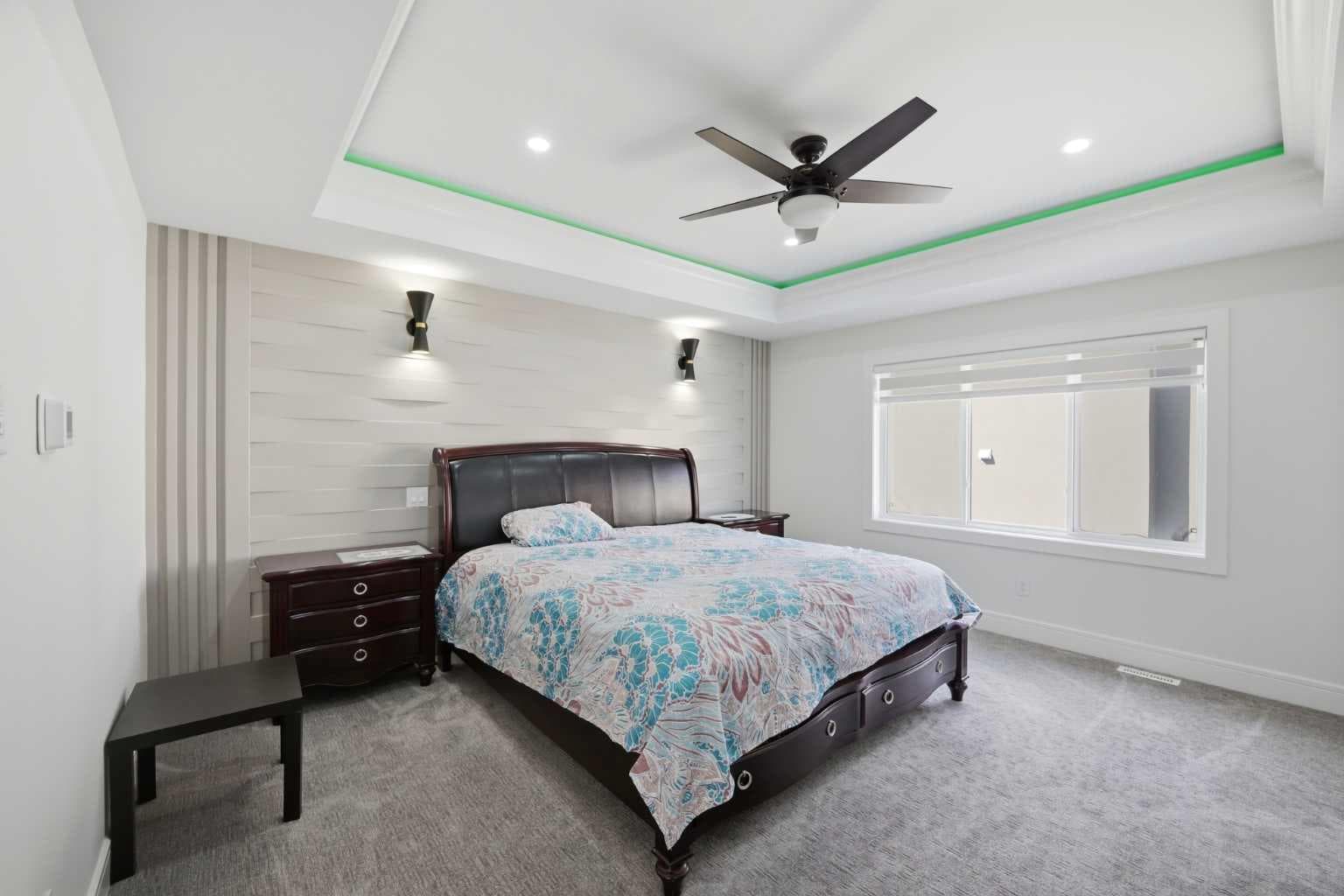 15 Saddlecrest Link NE