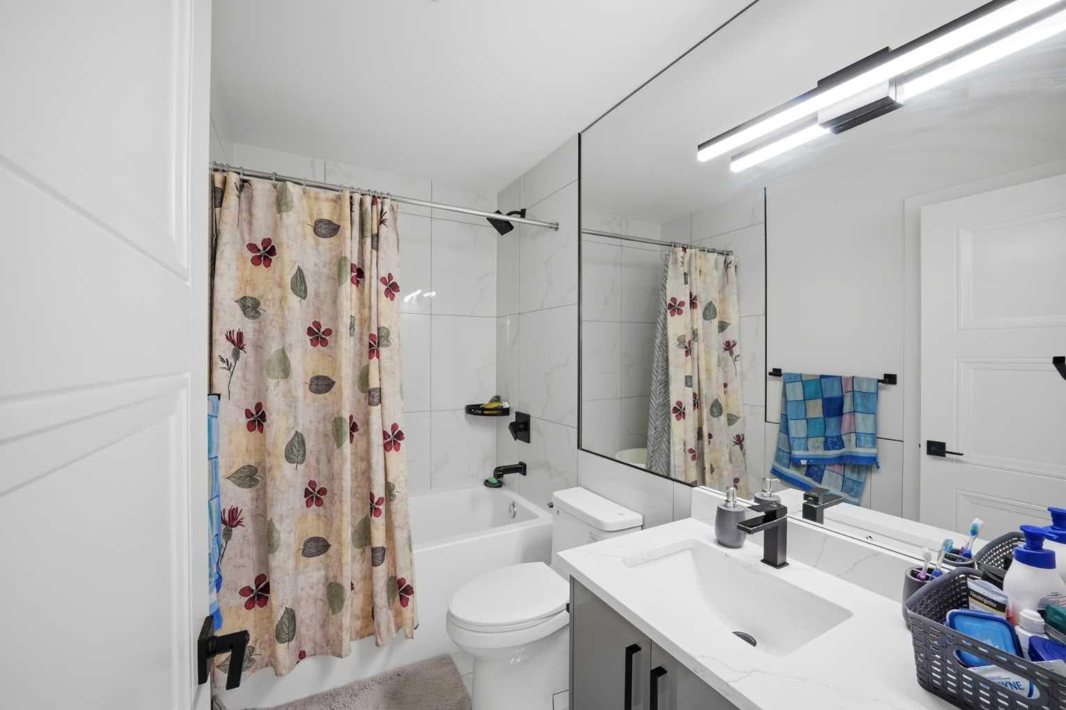 15 Saddlecrest Link NE