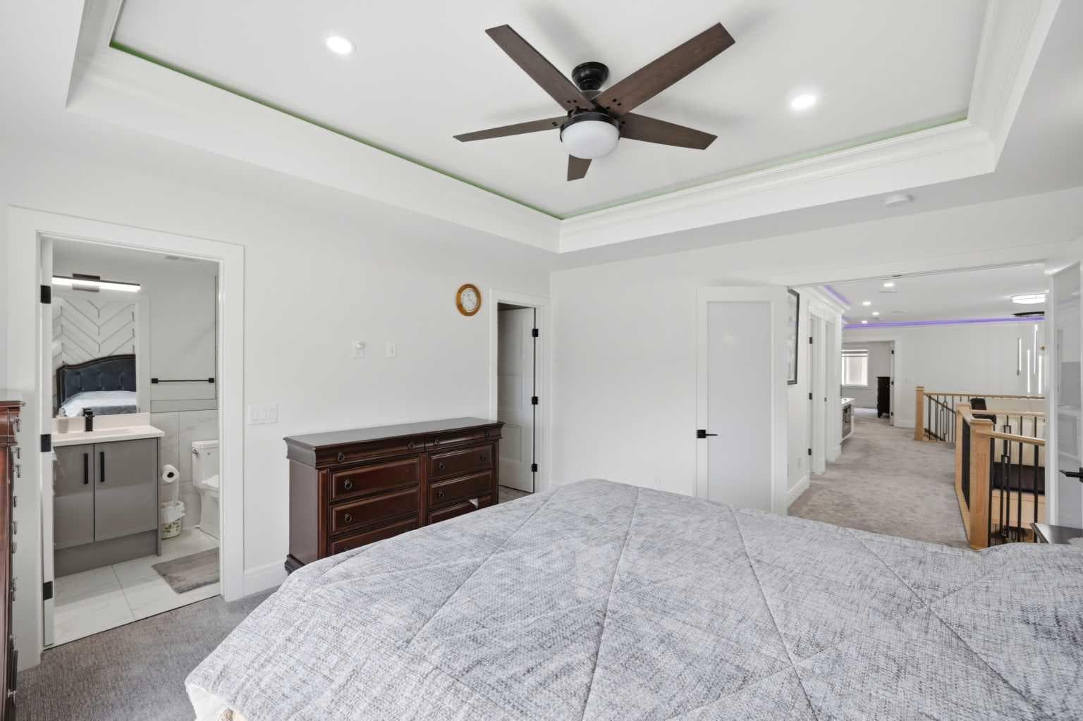 15 Saddlecrest Link NE
