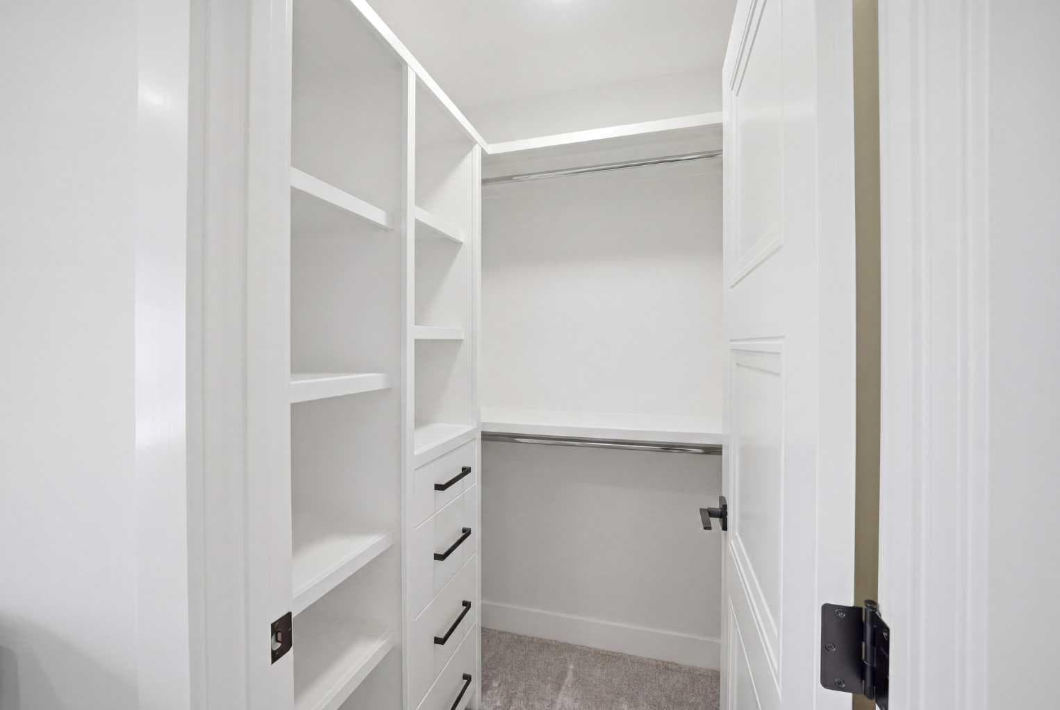 15 Saddlecrest Link NE