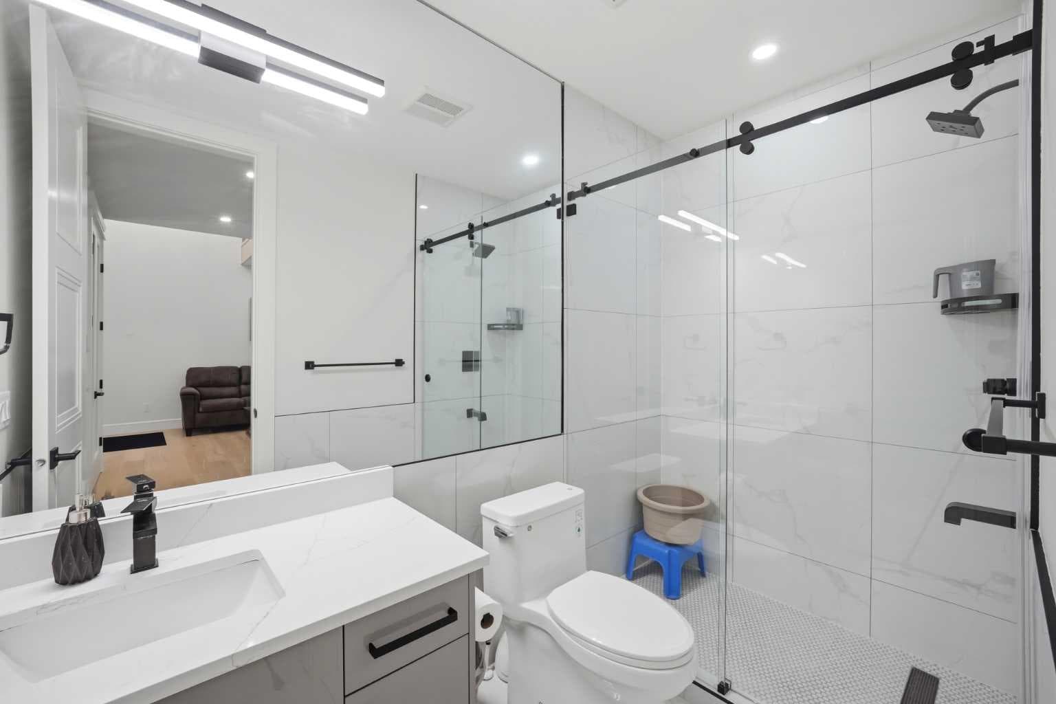 15 Saddlecrest Link NE