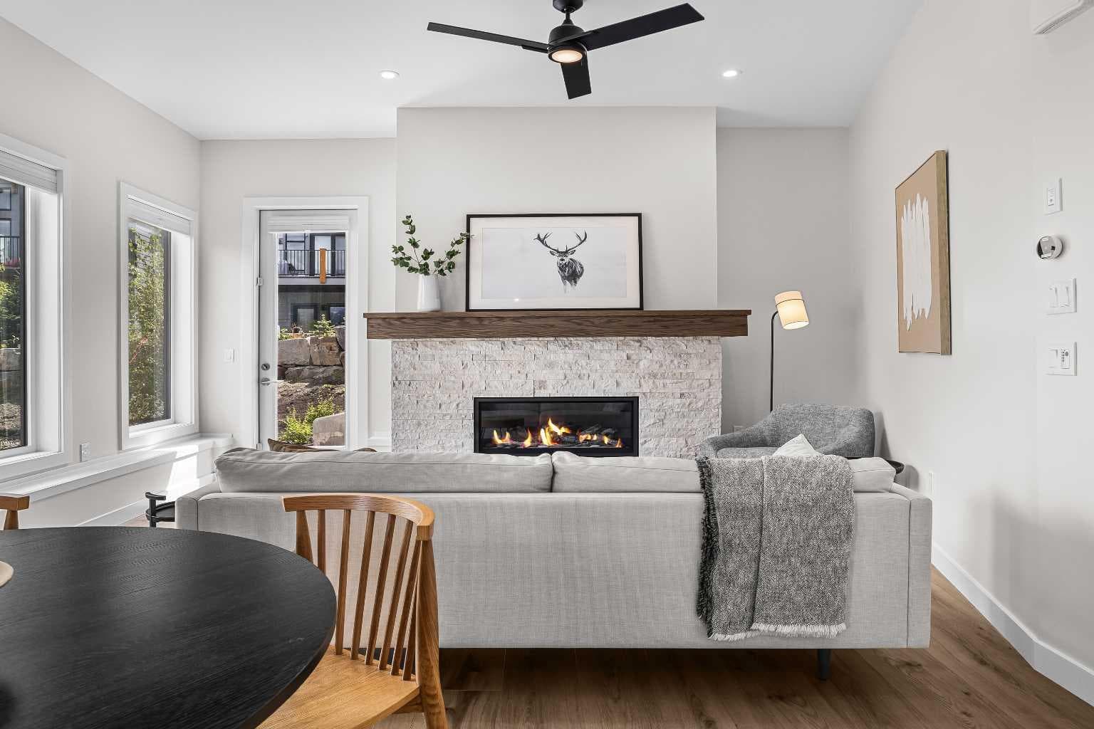 101K, 209 Stewart Creek Rise 