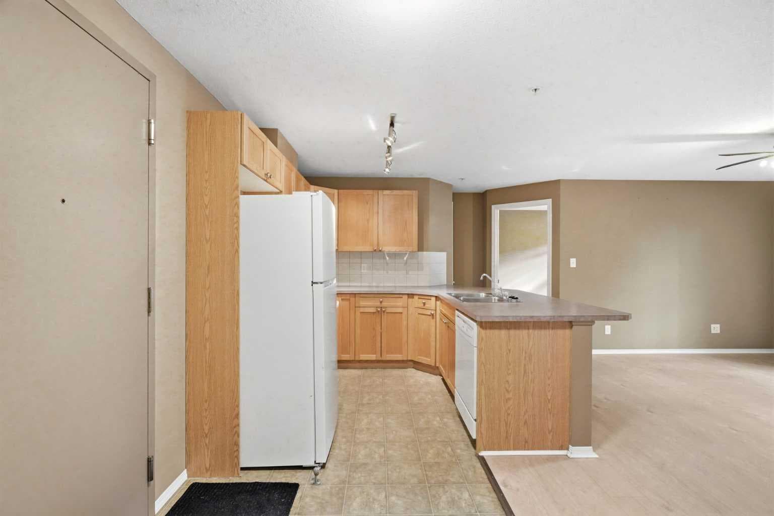 112, 186 Kananskis Way 