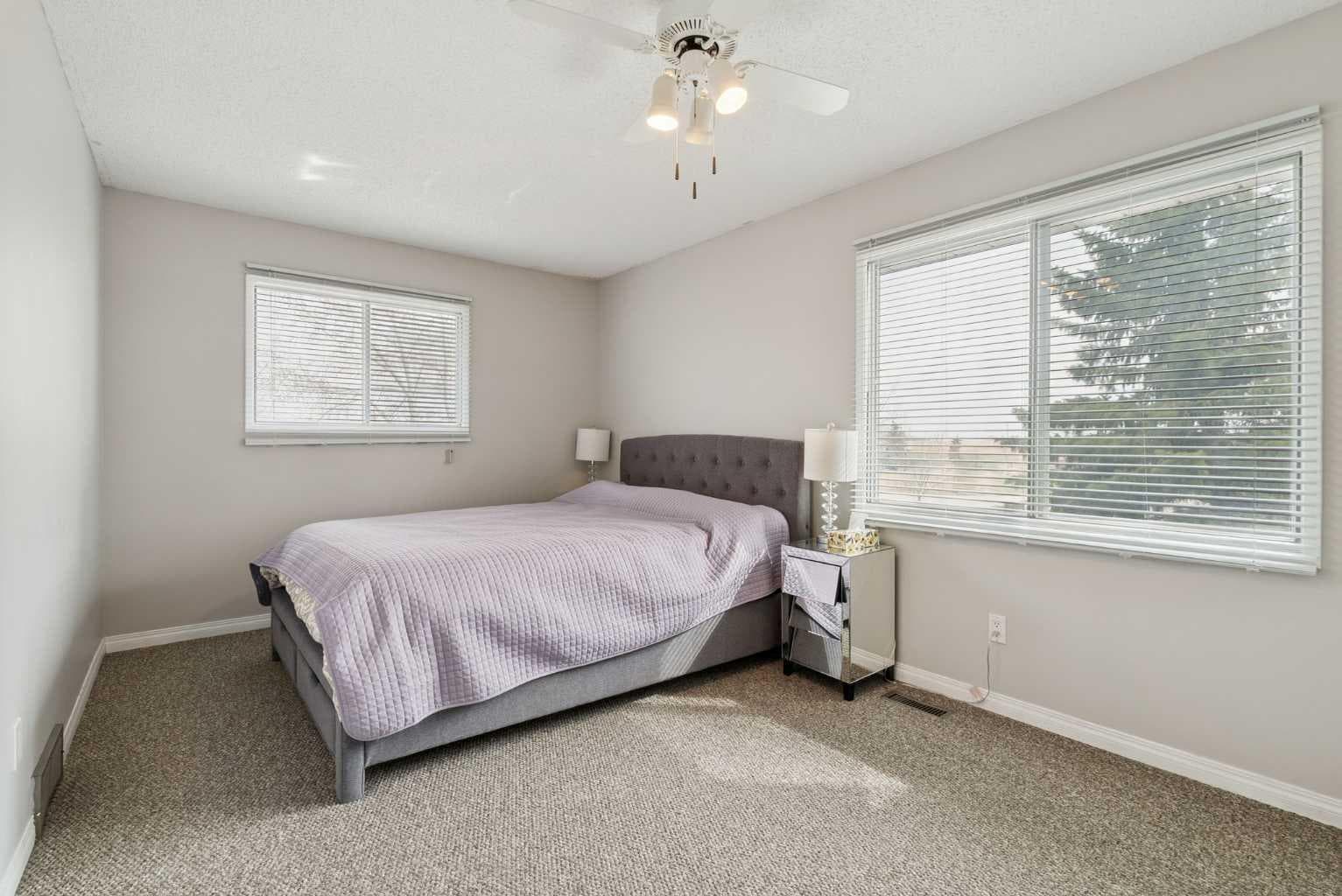 7 Willow Vale 