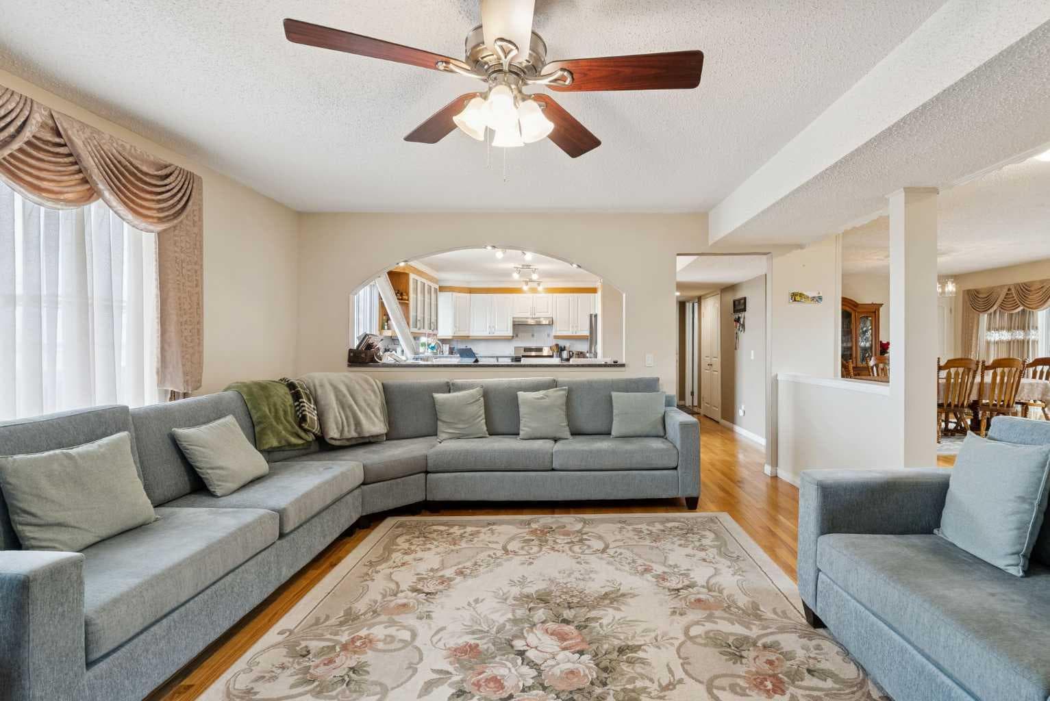7 Willow Vale 