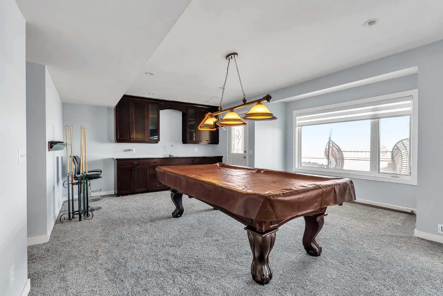 215 Edgevalley Mews 