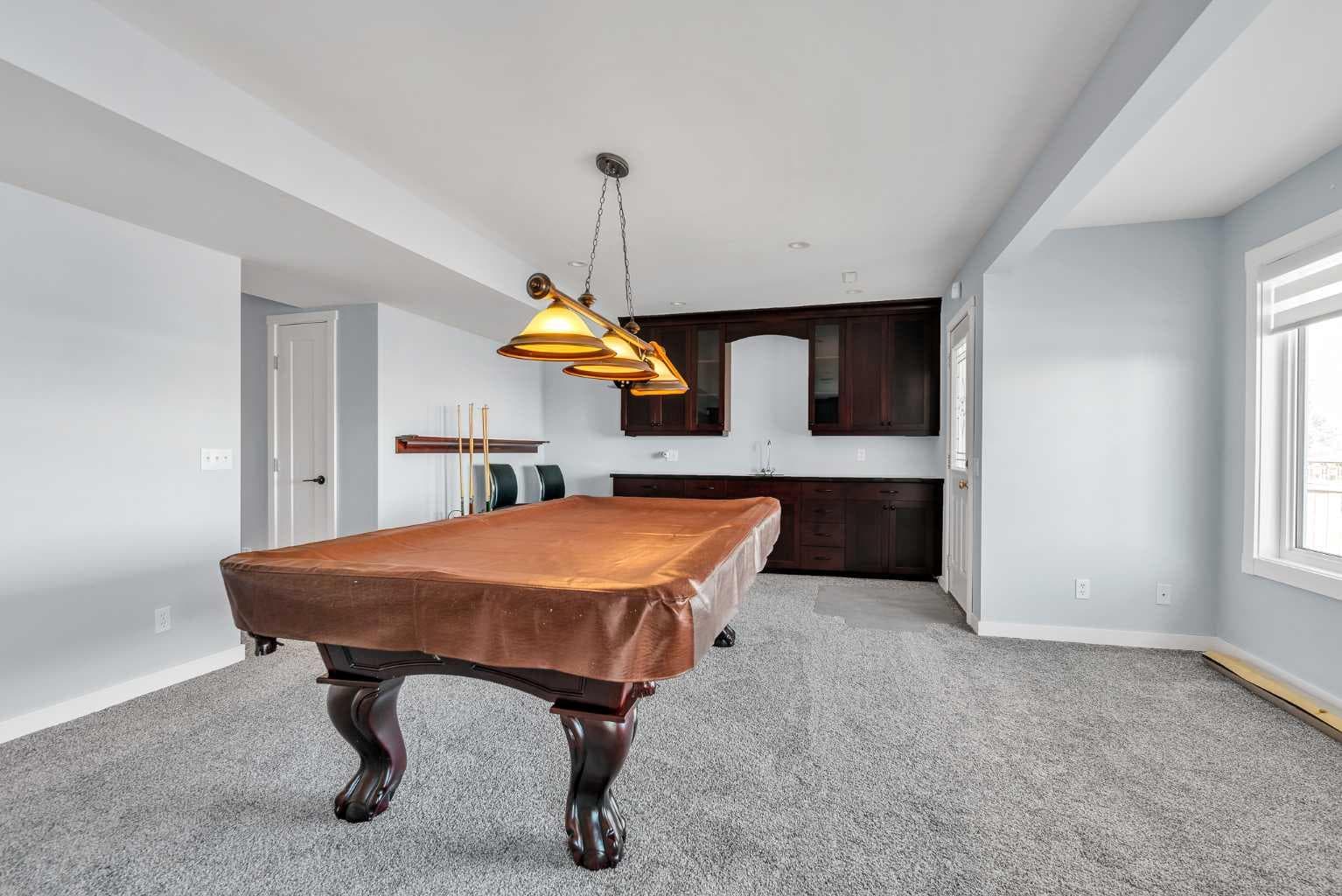 215 Edgevalley Mews 