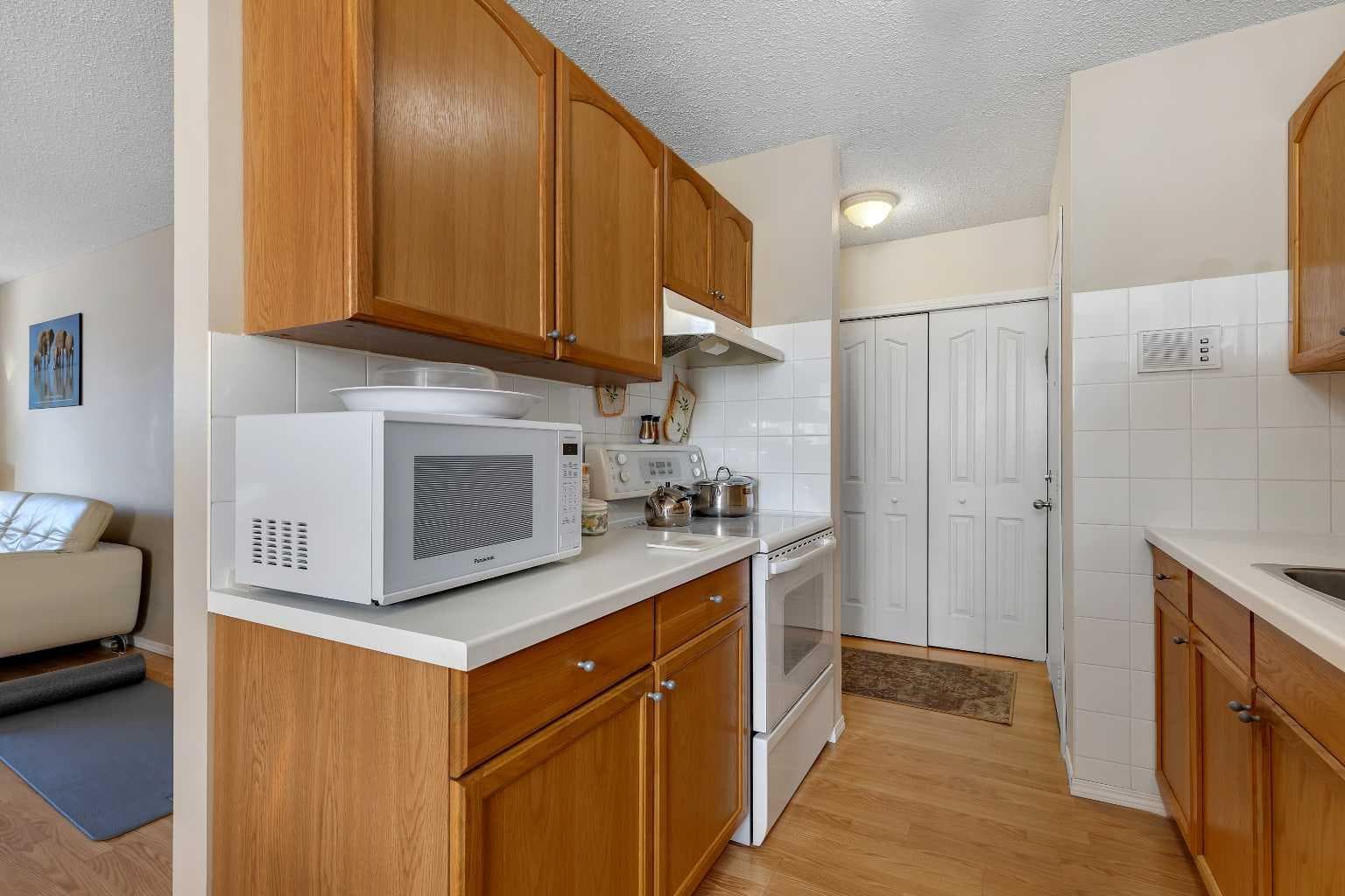 301, 6464 Travois Crescent NW