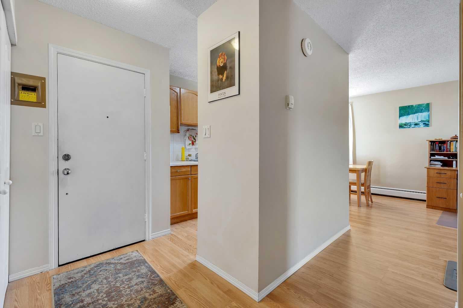 301, 6464 Travois Crescent NW