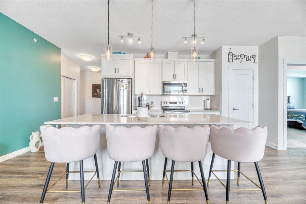 408, 35 walgrove Walk SE