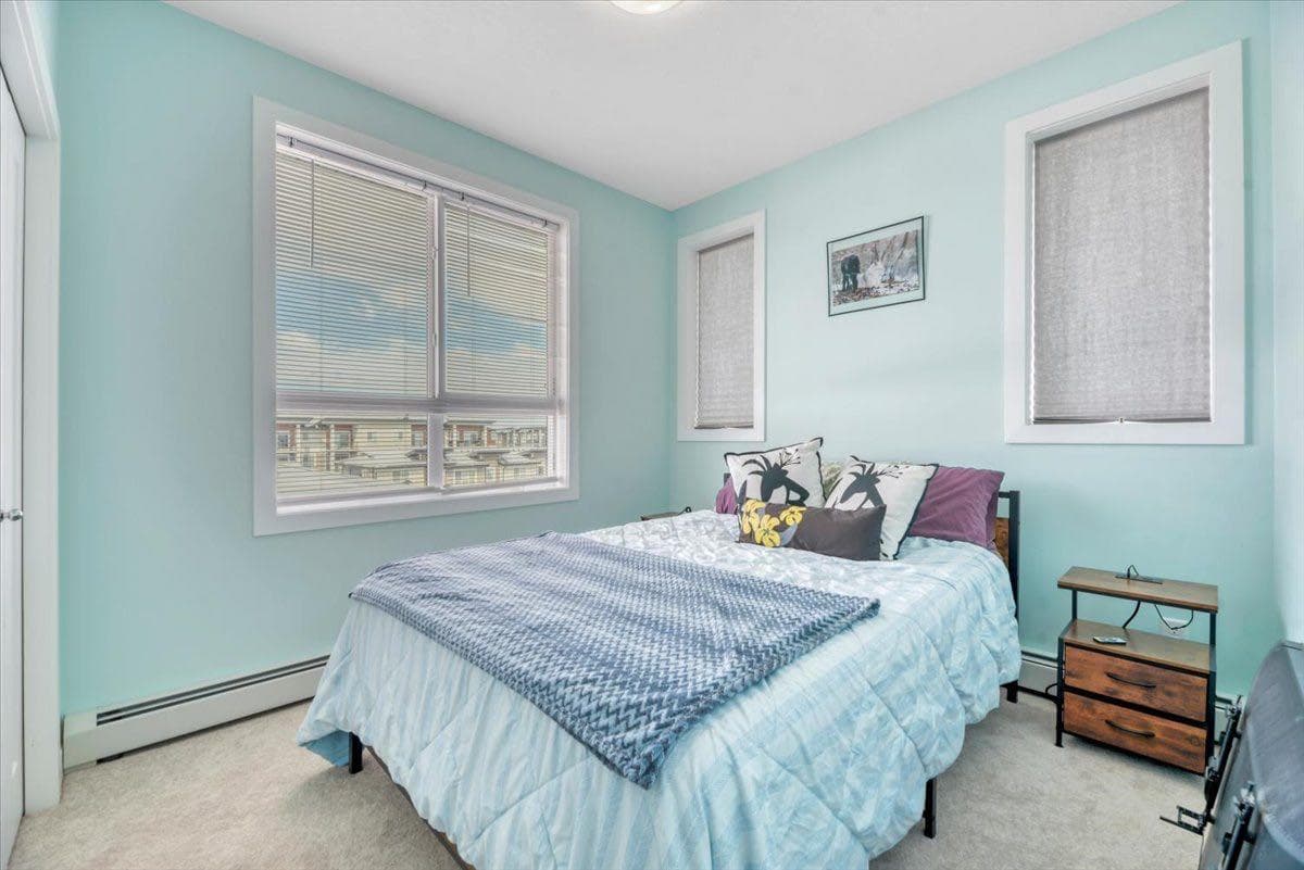 408, 35 walgrove Walk SE