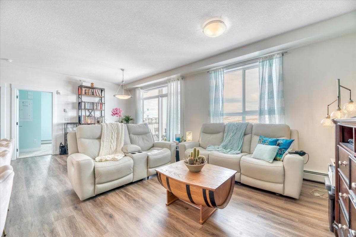 408, 35 walgrove Walk SE