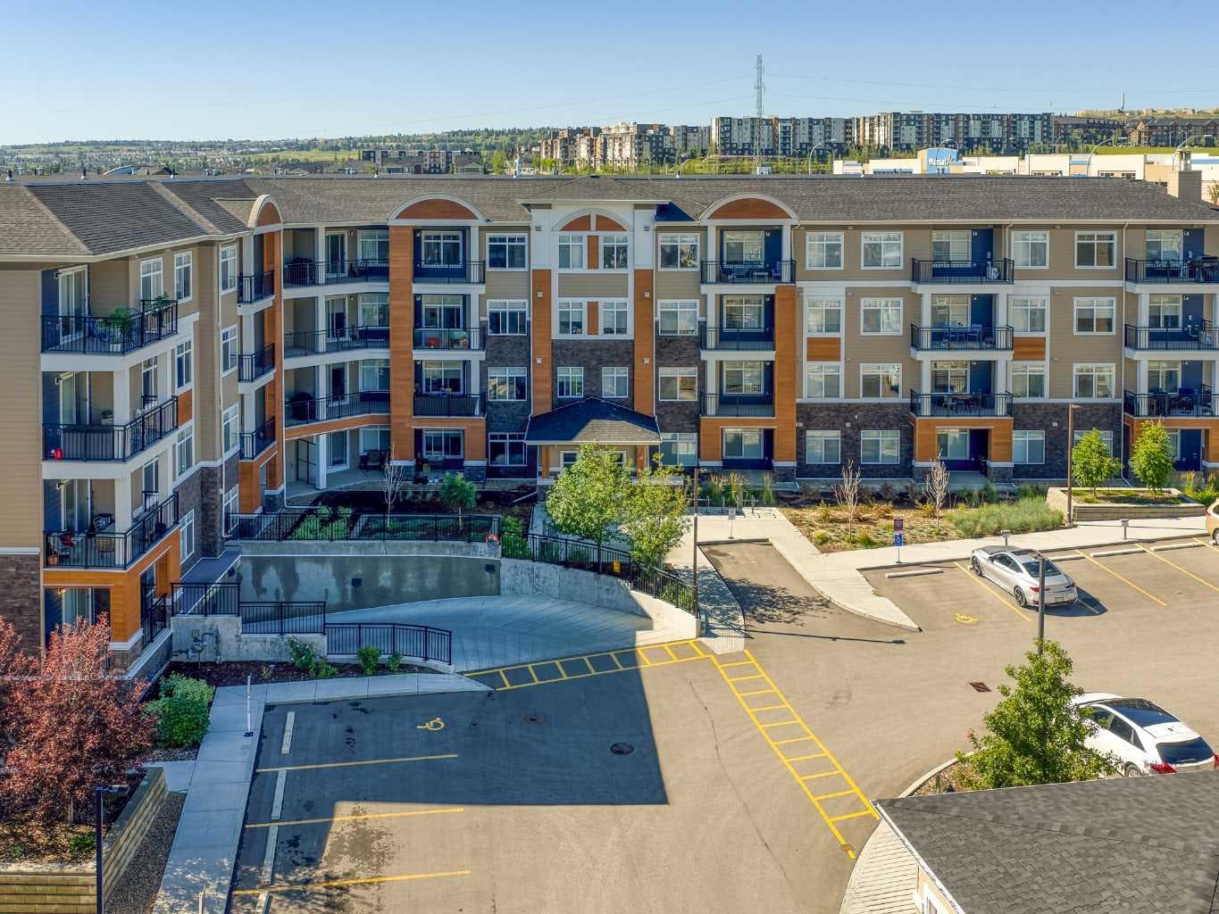 3111, 3727 Sage Hill  