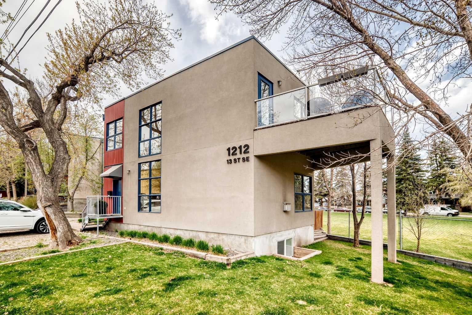 303, 1212 13 Street SE